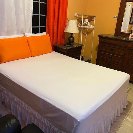 Cool Breeze Mobay Apartment Montego Bay Exterior foto